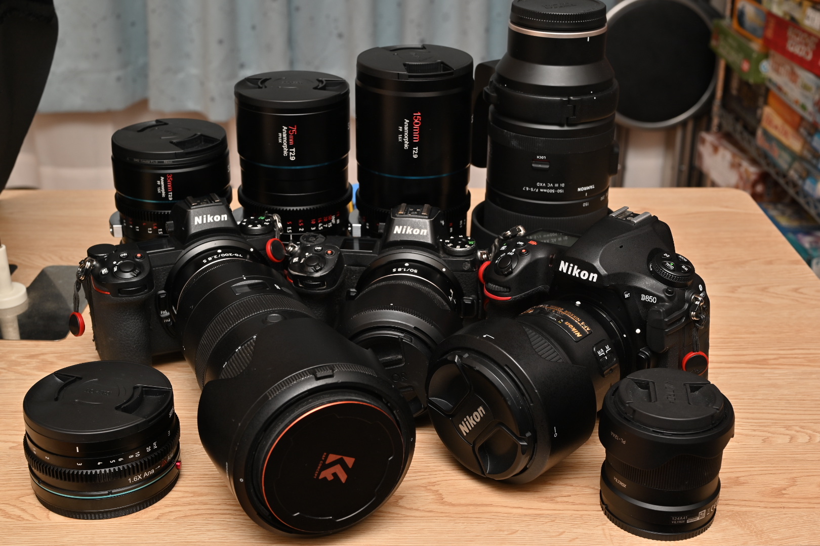 Z7+Z50/1.8、Z7+Z 70-200/2.8、D850+AF-S 28/1.4E、VILTROX AF 14mm F4.0、TAMRON 150-500、アナモルフィック3本、アダプタ