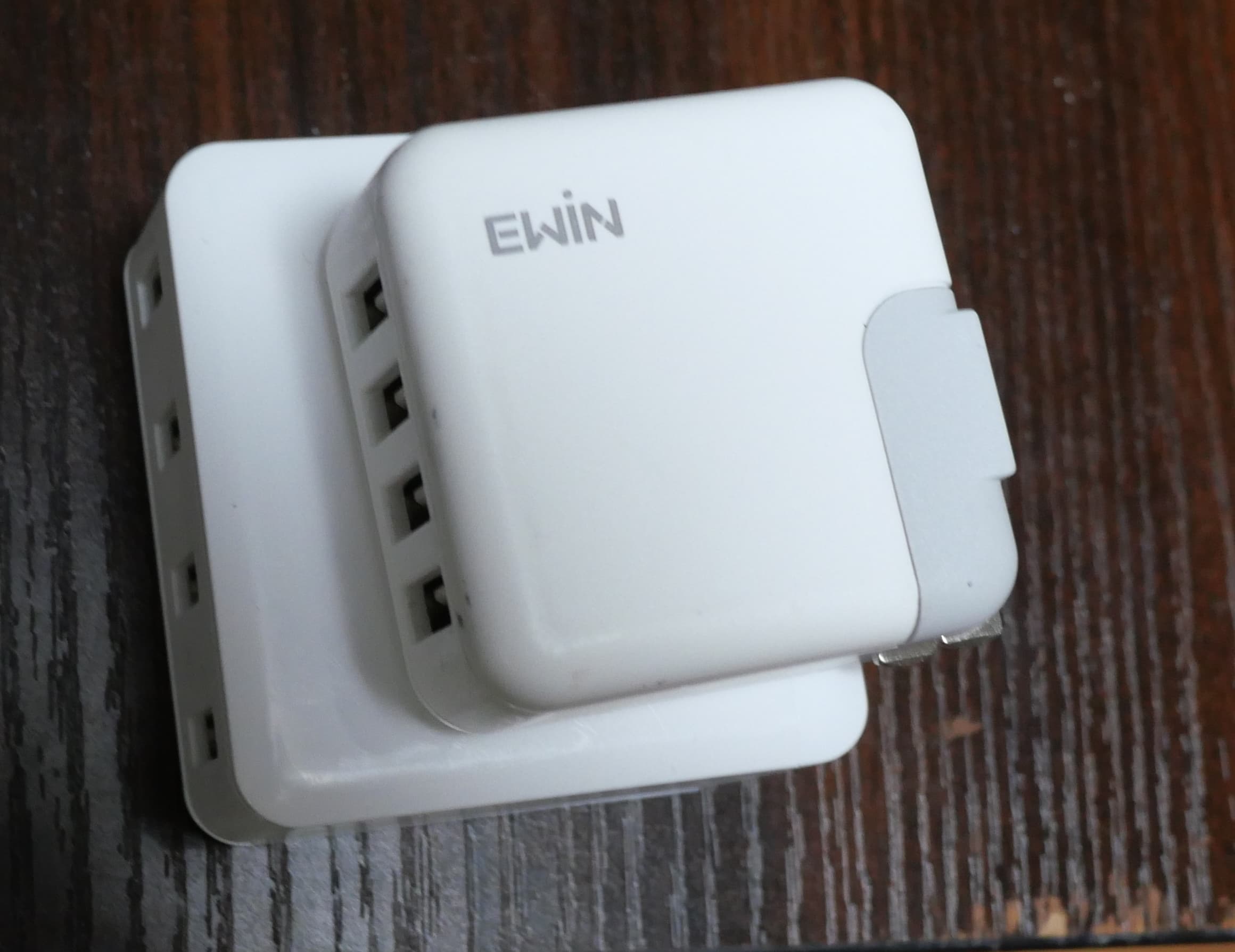 USB充電器